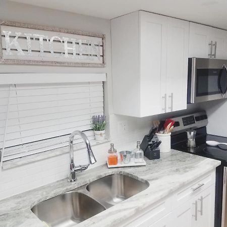 Cozy 3 Bed 2.5 Bath Located Near Busch Gardens Apartamento Tampa Exterior foto